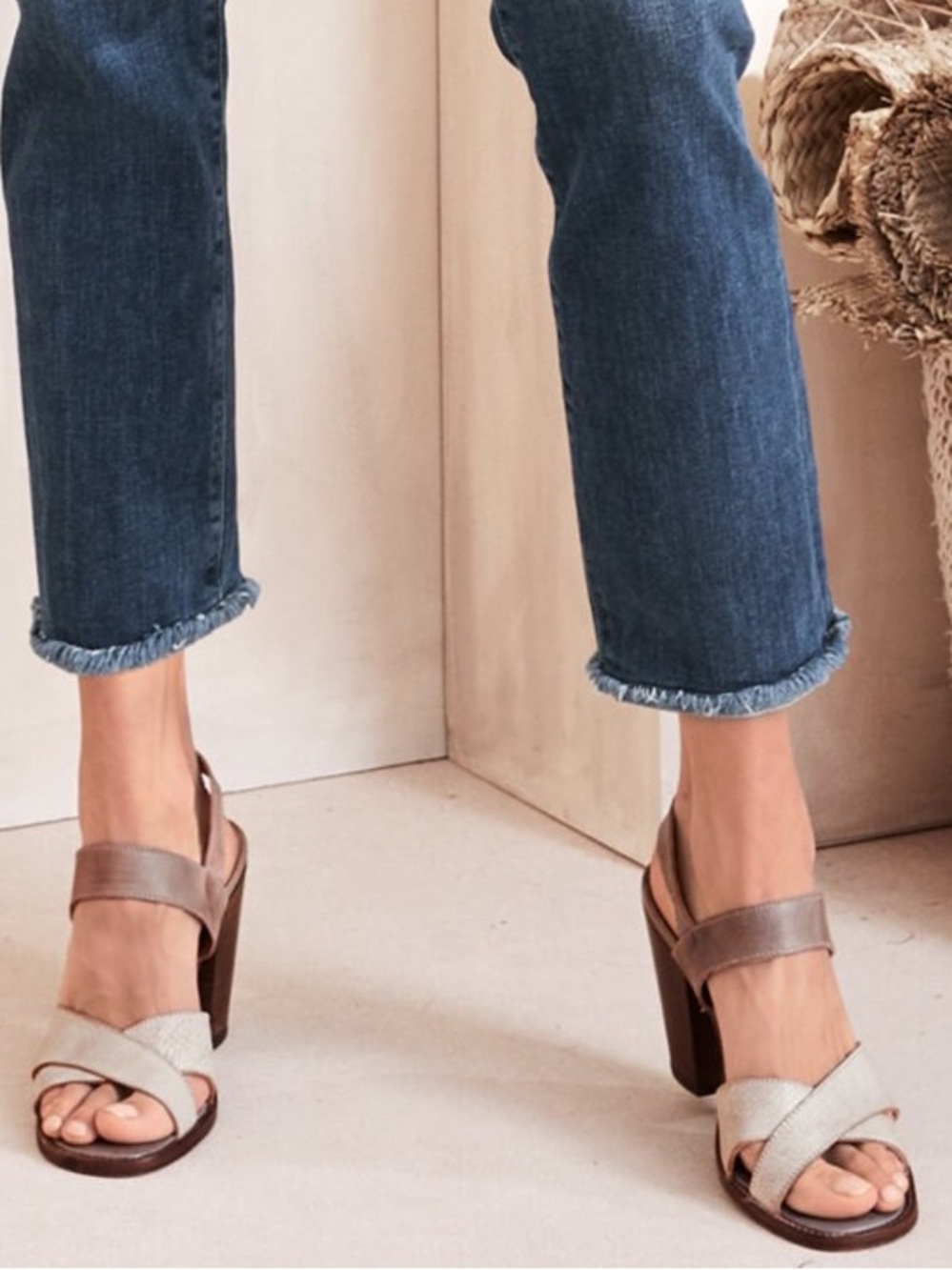 Bed Stu Inez Women’s Cross-Strap Block Heel Leather Sandals
